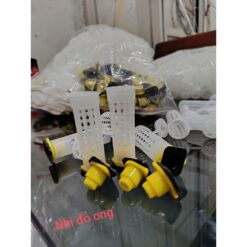 [Nhi VTO] Combo 5 lồng nhựa tròn nhốt chúa tơ 4 phụ kiện